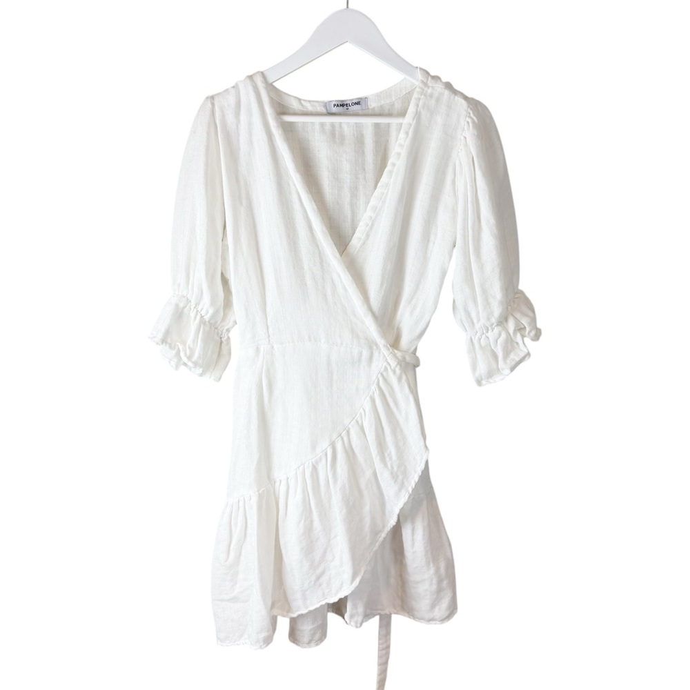 Pampelone white wrap dress size‎ M Ruffle